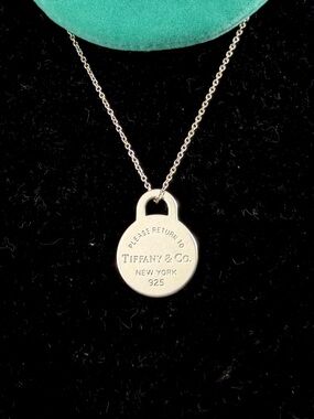 TIFFANY & CO Sterling Silver Return to Tiffany Round Circle Pendant Necklace COA